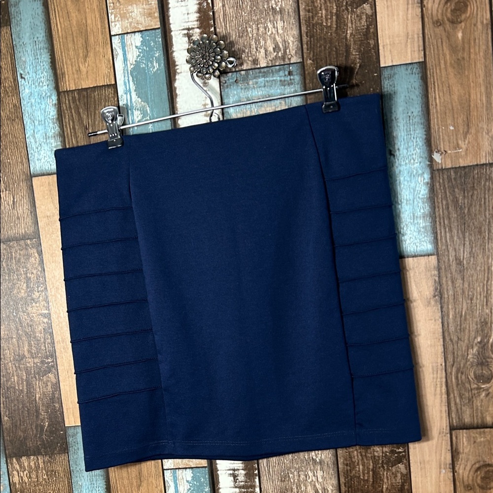 Navy layered side Pencil Skirt - Picture 9 of 9